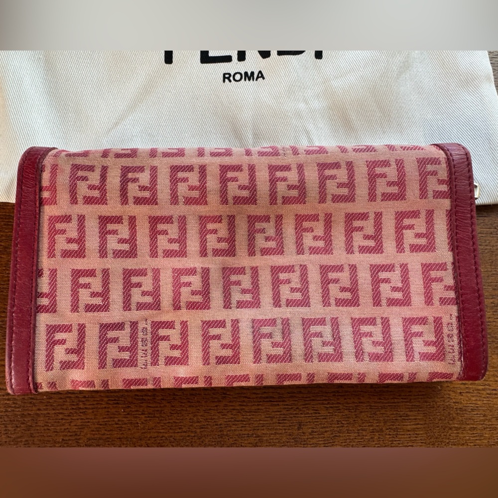 FENDI Vintage Zucca Red and Tan Canvas Snap Wallet W/Dust Bag - Picture 3 of 15